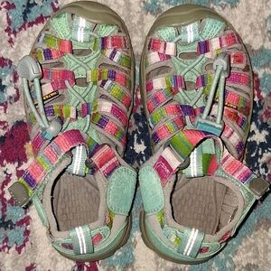 Green and Pink Sporty Sandals with Adjustable Straps